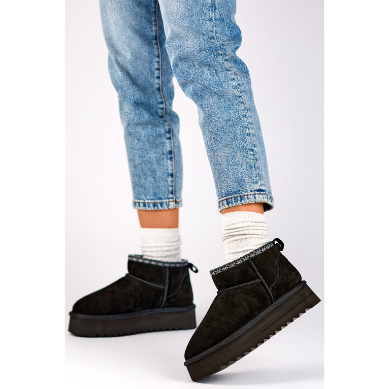 Czarne skórzane śniegowce damskie botki ocieplane zimowe 1