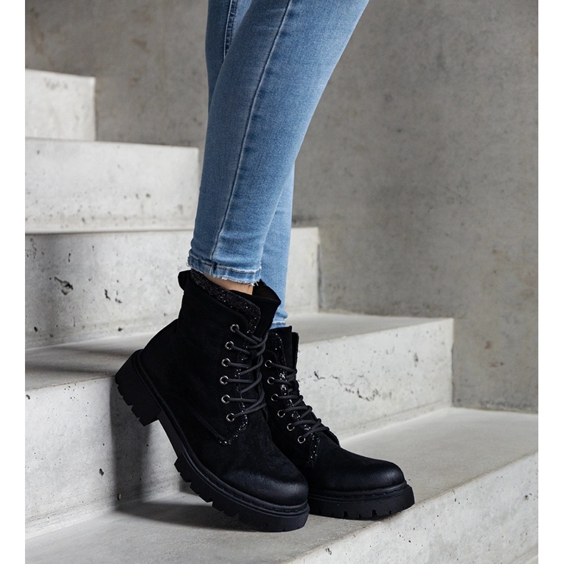 Czarne botki z błyszczącymi wstawkami Prairie 1