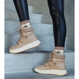 Beżowe botki na grubszej podeszwie Rosemarie beżowy 1