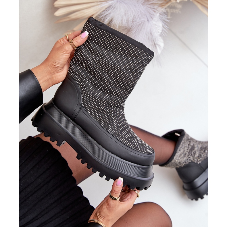 Zdobione Śniegowce Na Platformie I Płaskim Obcasie Czarne Avivina 2