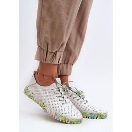 Półbuty Model 24PB32-6902 White białe 1