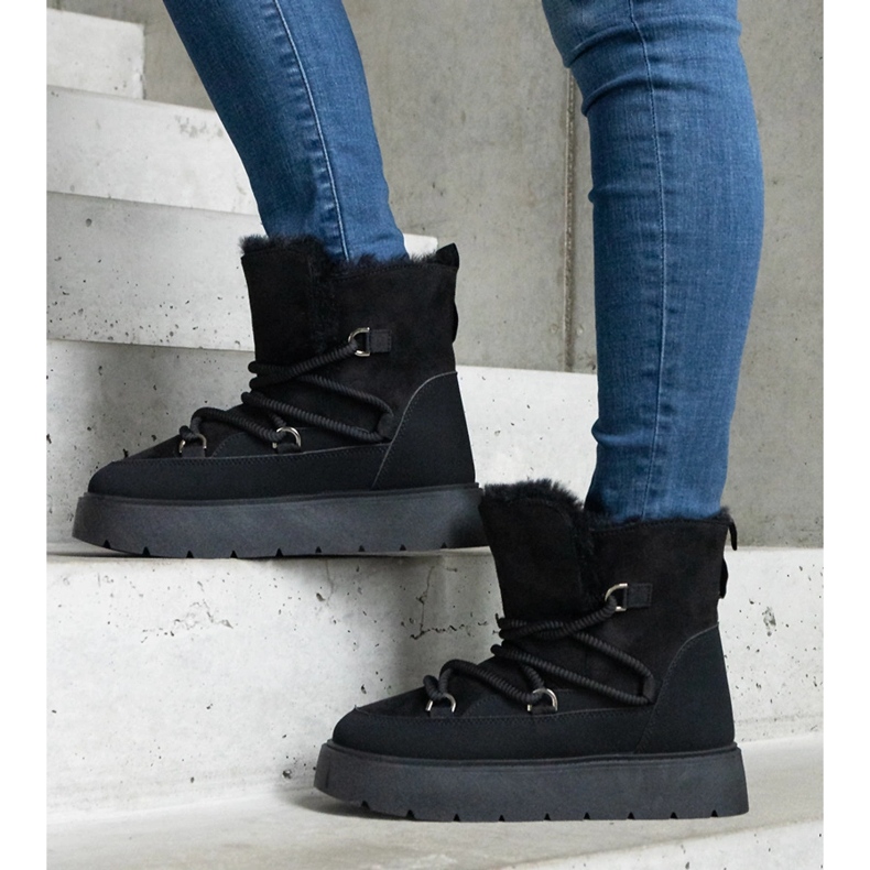 Czarne śniegowce damskie na platformie ocieplane futerkiem 1