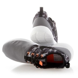 Buty Nike Roshe One Print Jr 677782-004 białe 3