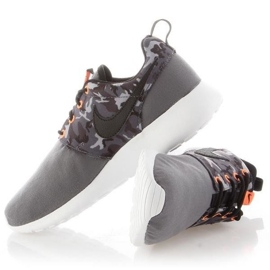 Buty Nike Roshe One Print Jr 677782-004 białe 4