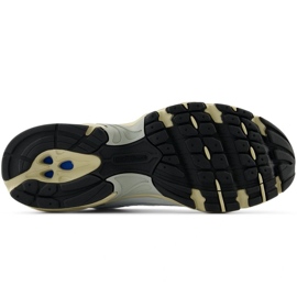 Buty New Balance MR530EA białe 8