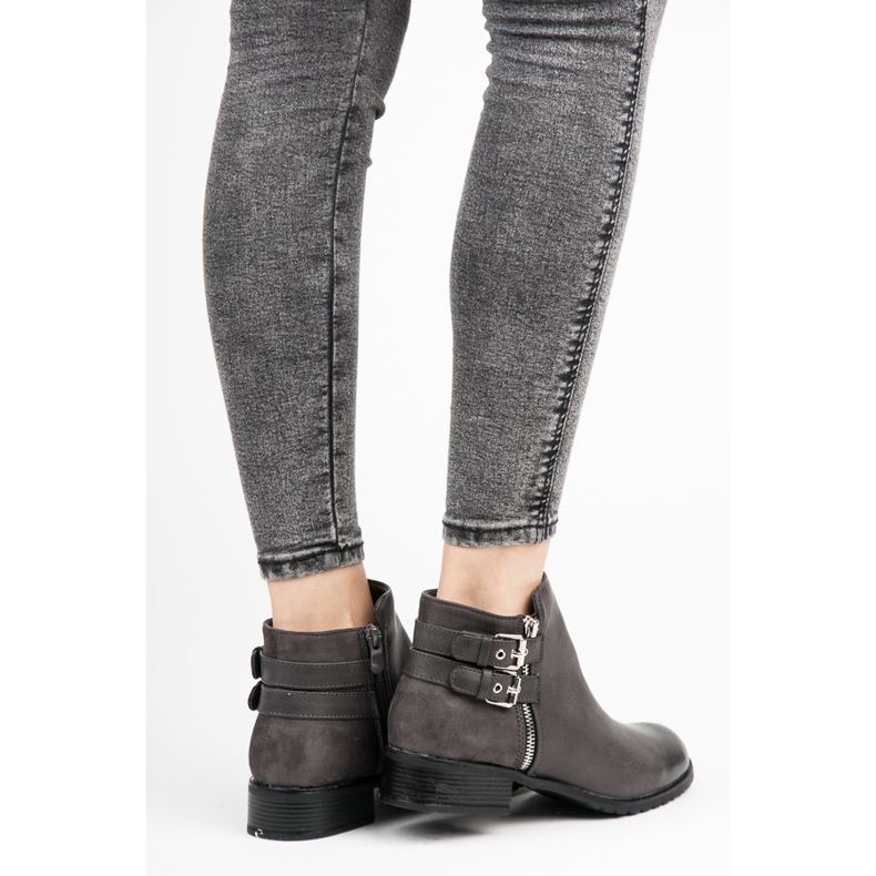 Erynn Szare sztyblety 2