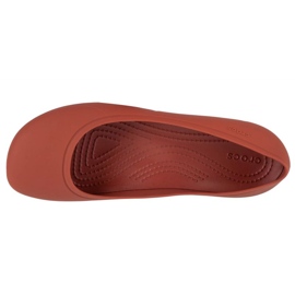 Buty Crocs Brooklyn Flat 209384-2DT czerwone 3