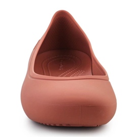Buty Crocs Brooklyn Flat 209384-2DT czerwone 7