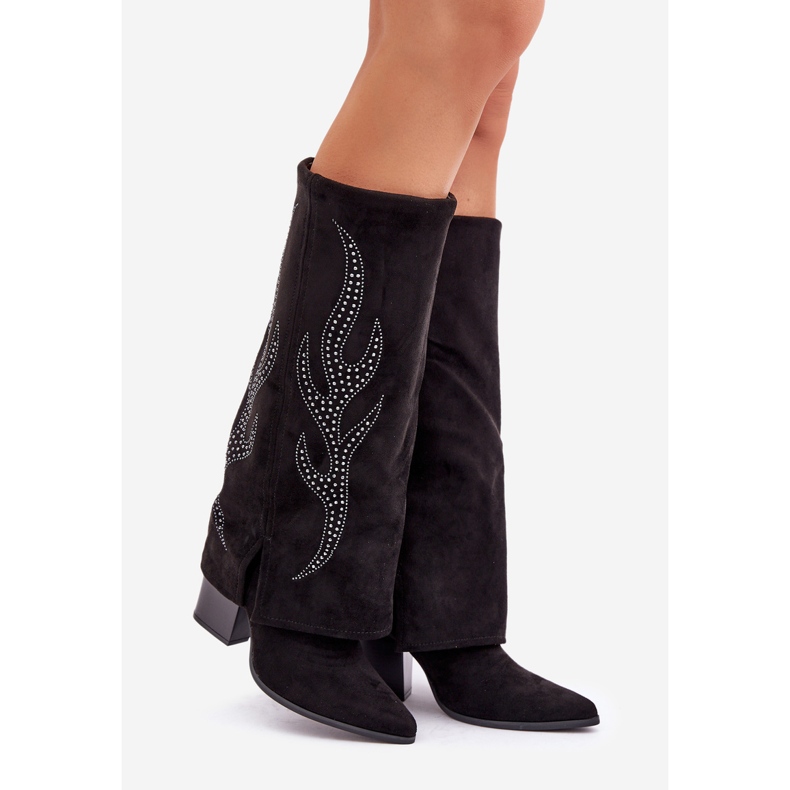 Zdobione Kozaki Z Wywiniętą Cholewką Na Słupku Czarne 1