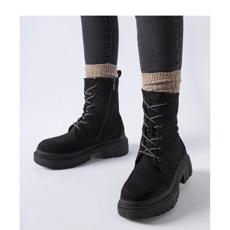 Czarne botki workery trapery na masywnej podeszwie Riel - Solea 2