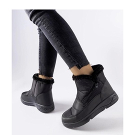 Czarne ocieplane śniegowce z suwakiem 1