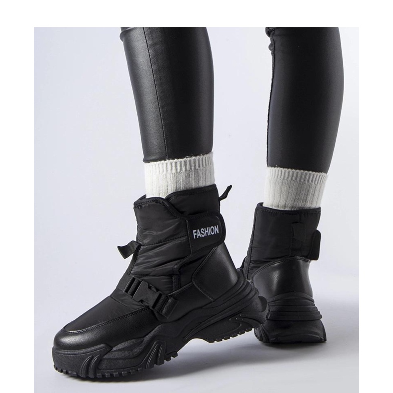 Czarne ocieplane śniegowce na rzep 1