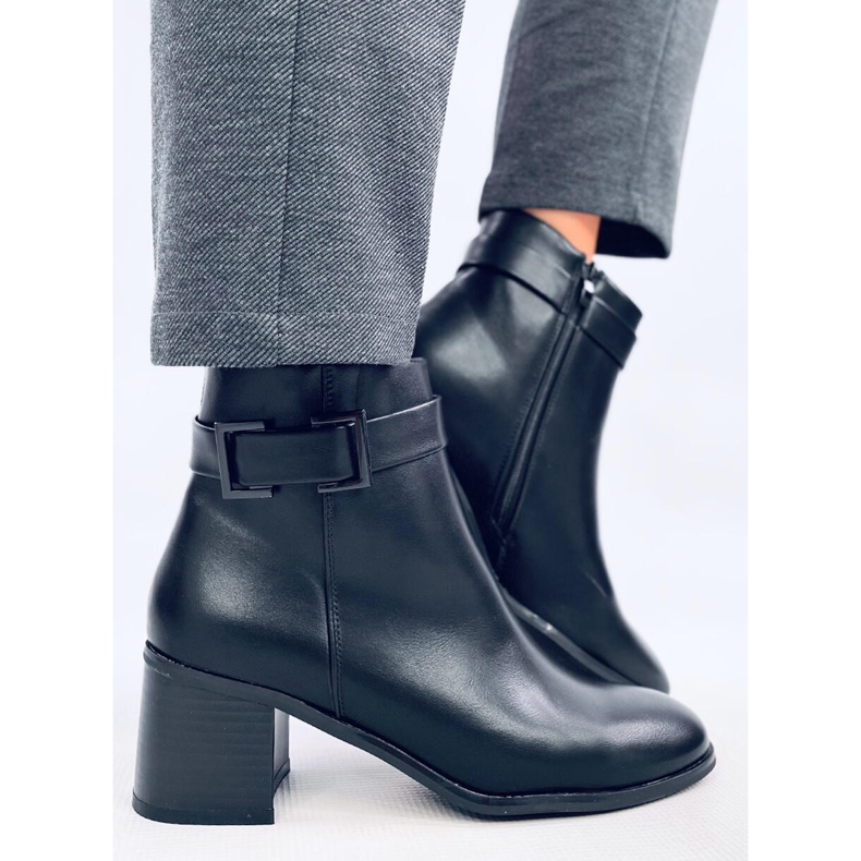 Botki na obcasie Black czarne 2