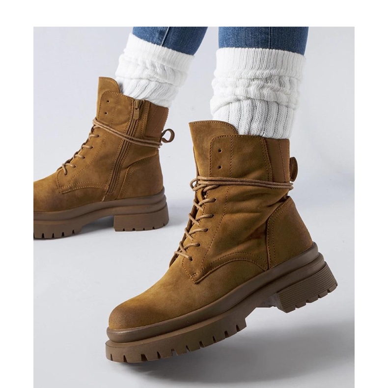 Brązowe trapery z przetartym noskiem Vadnais - Solea 1