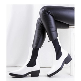 Białe botki Maret - Solea 1