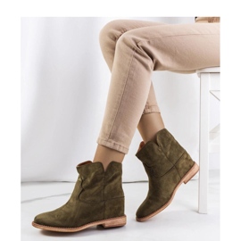 Zielone botki na krytym koturnie Zoki - Solea 1