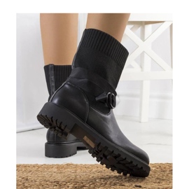 Czarne botki z elastyczną cholewką Ricky - Solea 1