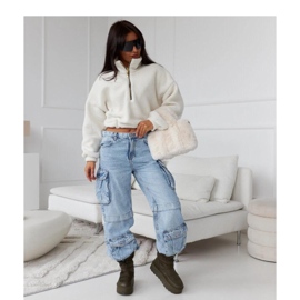 Zielone ocieplane śniegowce na platformie 1