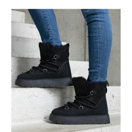 Czarne śniegowce na platformie ocieplane futerkiem 1