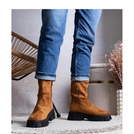 Brązowe botki na platformie 1