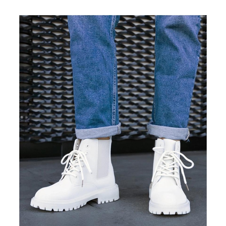 Jasnobeżowe botki trapery ocieplane beżowy 1