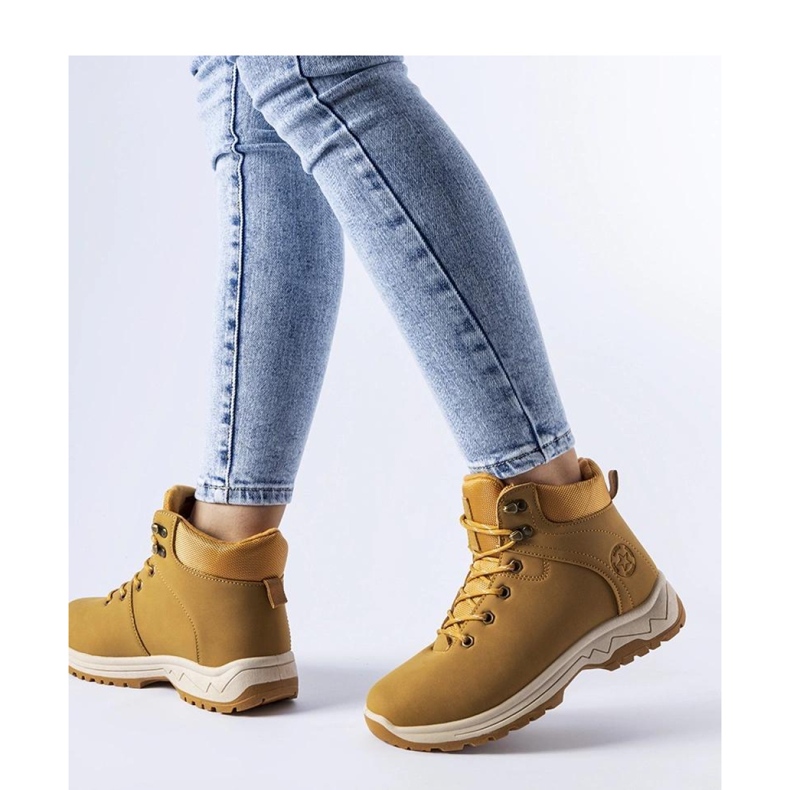 News Karmelowe ocieplane trapery brązowe 1