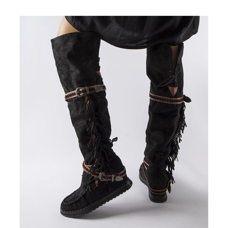 Czarne kozaki na koturnie 1