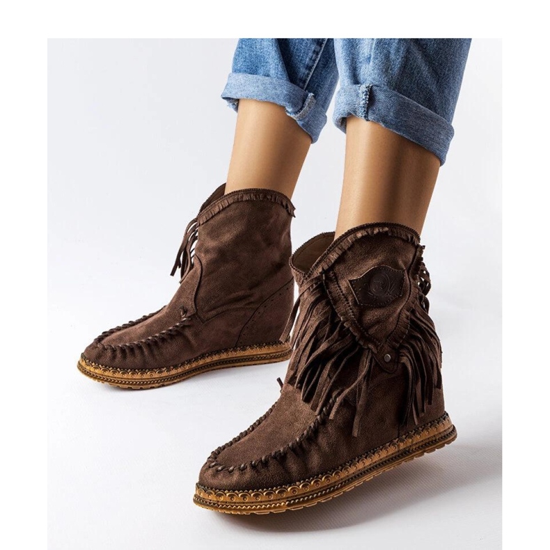 Brązowe botki na koturnie 1