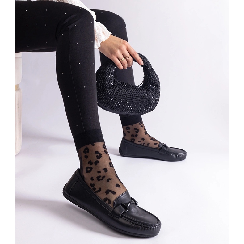 Czarne klasyczne mokasyny z eko skóry 1