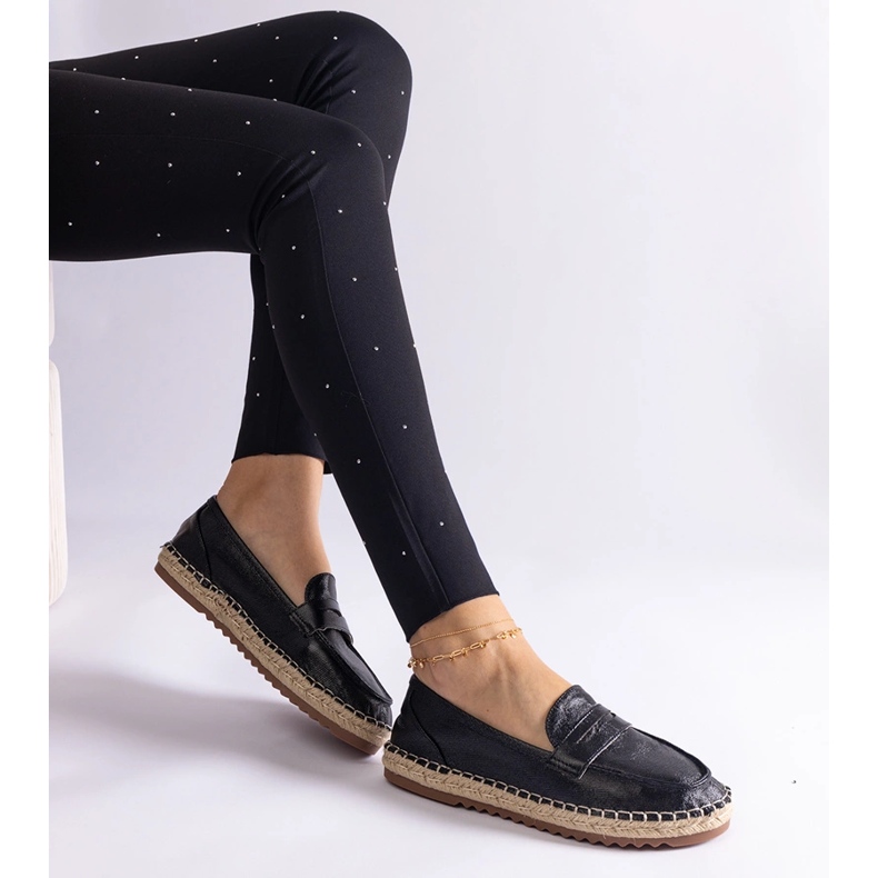 Czarne wsuwane espadryle na platformie 1