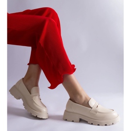 Beżowe mokasyny damskie z eko skóry beżowy 1