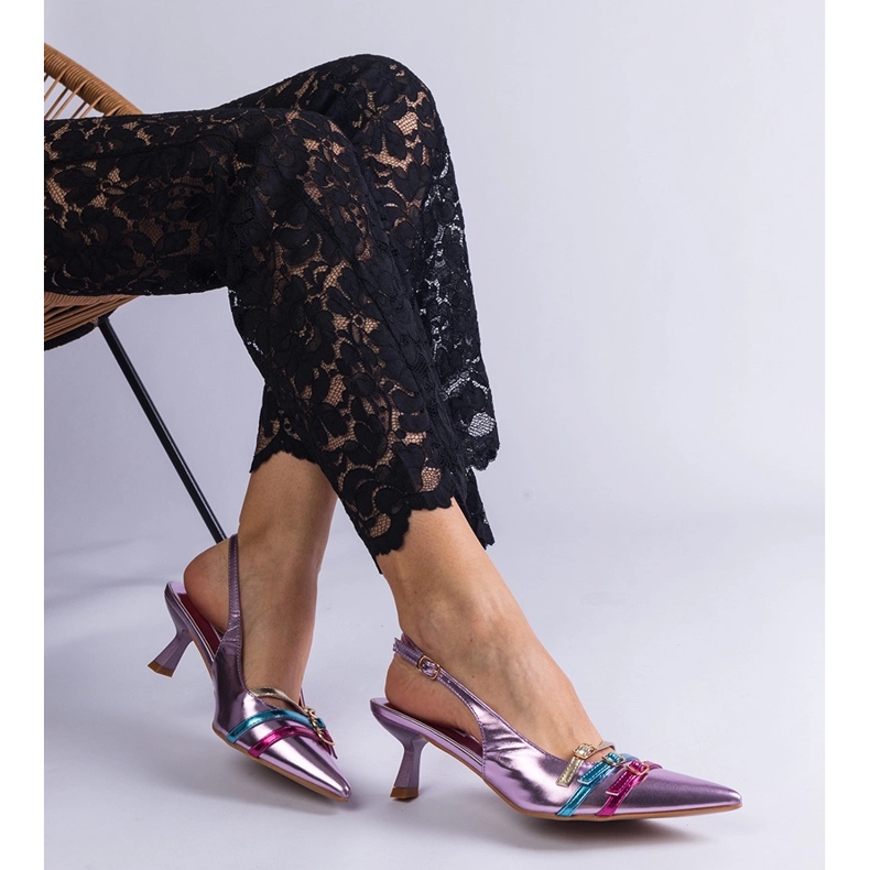 Fioletowe szpilki kaczuszki z otwartą pieta 2