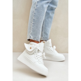 Wysokie Sneakersy Z Saszetką Na Platformie Białe 2