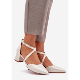 Czółenka Na Słupku Z Eko Skóry Sergio Leone Perłowe beżowy 1