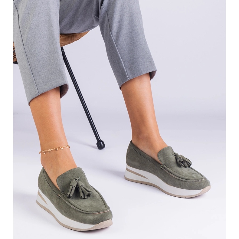 Zielone damskie mokasyny na platformie z frędzlami 1