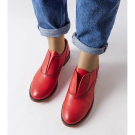 Lakierowane beżowe czółenka damskie na wygodnym obcasie eleganckie buty damskie beżowe beżowy 3