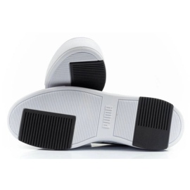 Buty Puma Serve Pro 383897 01 białe 15