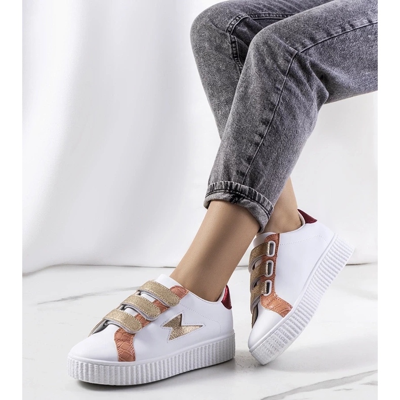 D/GMR Białe sneakersy Pitmerden 1