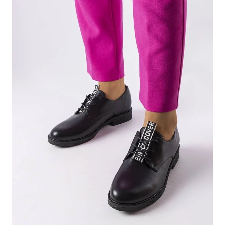 D/GMR Czarne wiązane półbuty Edmonton 2