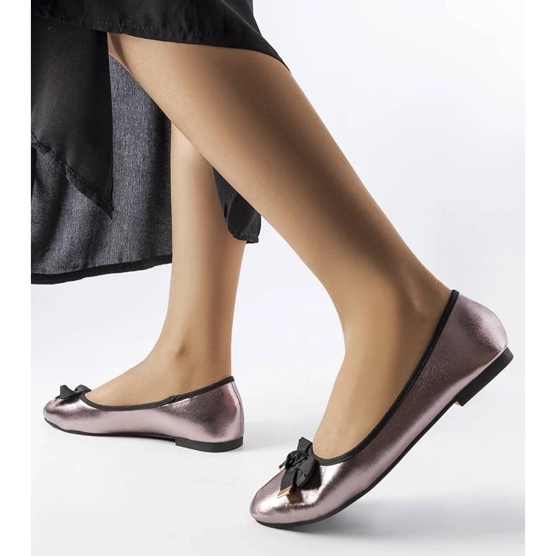 D/GMR Srebrne metaliczne balerinki z kokardką Boro srebrny 2