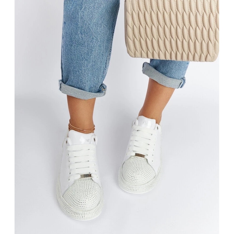 D/GMR Białe sneakersy z cyrkoniami Goe NN2N4011 2