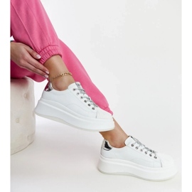 D/GMR Białe sneakersy na platformie Goe NN2N4033 2