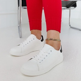 D/GMR Białe trampki na platformie Birikti z czarnym elementem 2