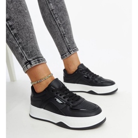 D/GMR Czarne sneakersy na grubszej podeszwie Intisa 1