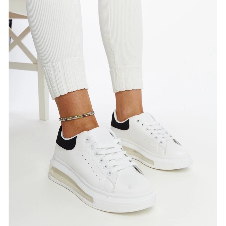 D/GMR Białe sneakersy na wysokiej podeszwie Zrina 2