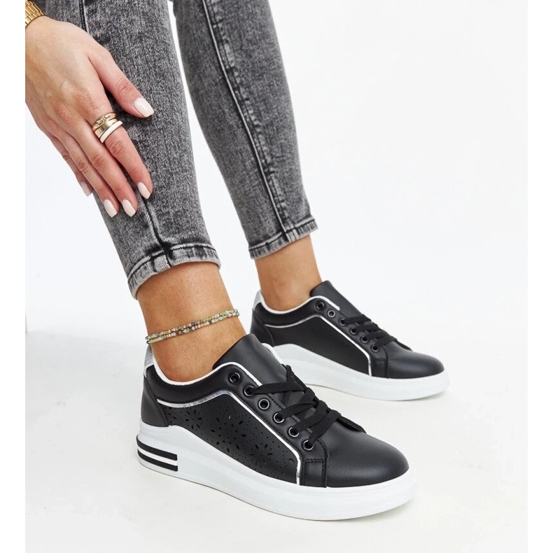 D/GMR Czarne sneakersy ażurowe z brokatem Zorka 1