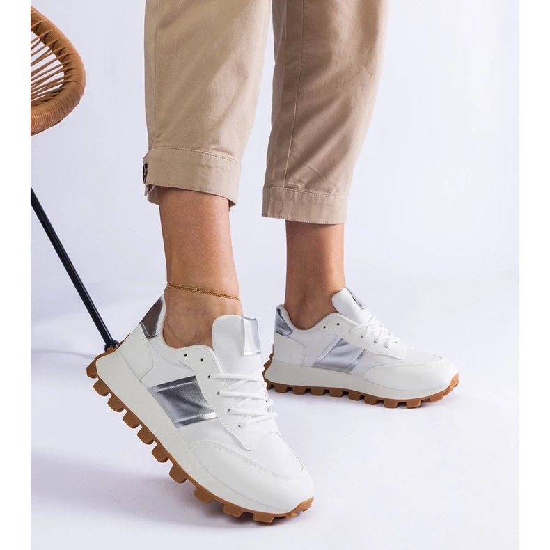 D/CEO Biale sneakersy z widocznym protektorem Restia białe 2