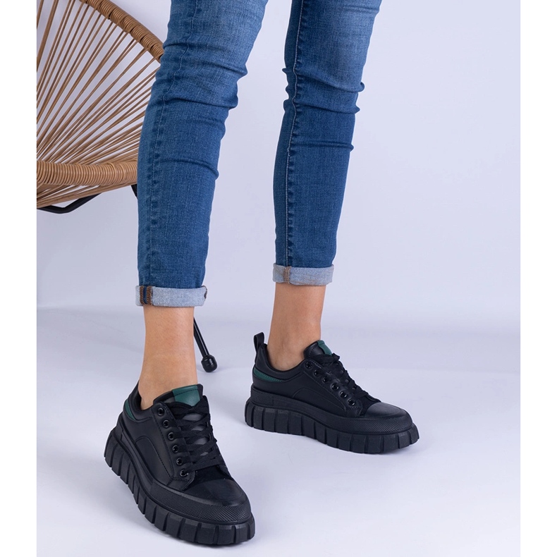 Czarne trampki damskie na wysokiej platformie 1