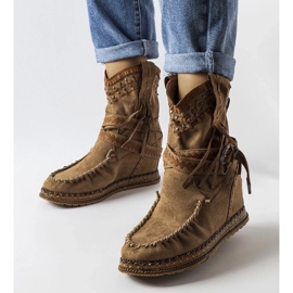 D/CEO Ciemnobrązowe botki na koturnie Beausoleil 1