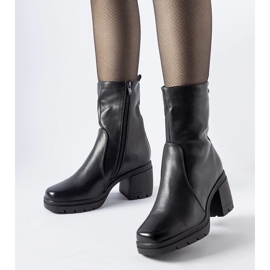 D/CEO Czarne ocieplane botki na słupku Agordino 1